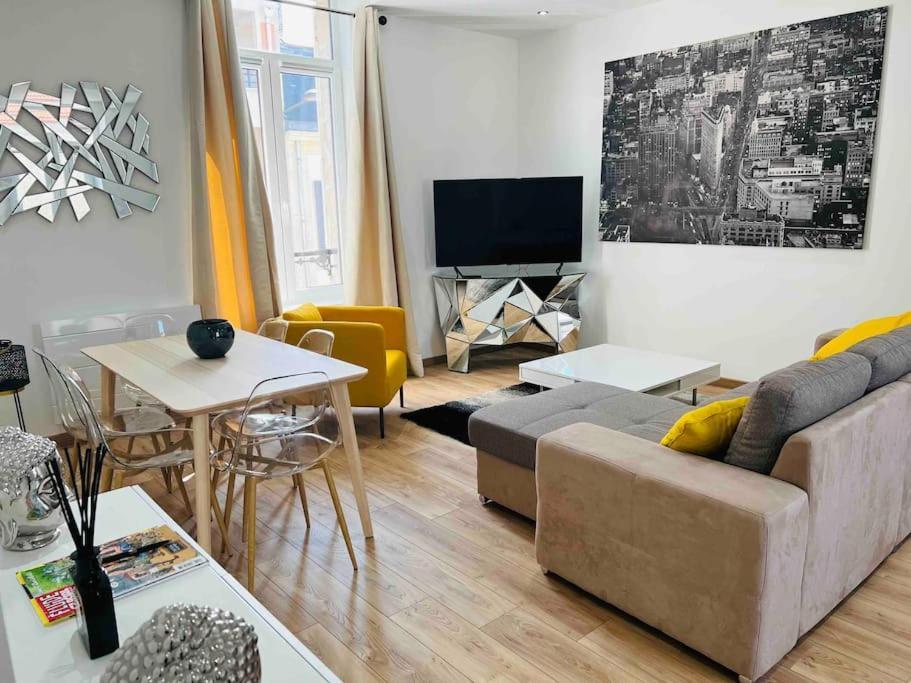 Cosy T3 Centre Reims/Pkg Prive Apartment Luaran gambar