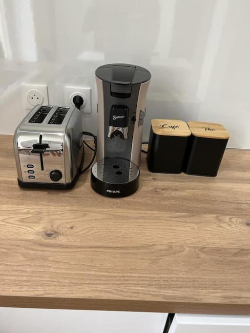 Cosy T3 Centre Reims/Pkg Prive Apartment Luaran gambar