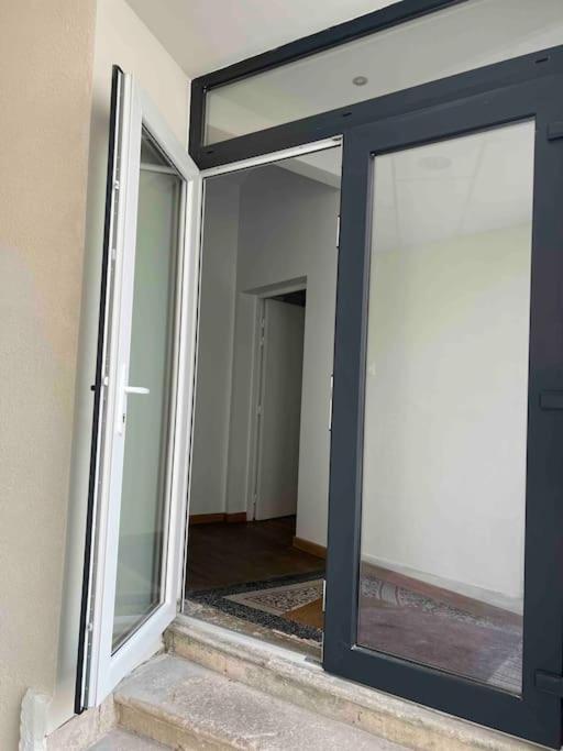 Cosy T3 Centre Reims/Pkg Prive Apartment Luaran gambar