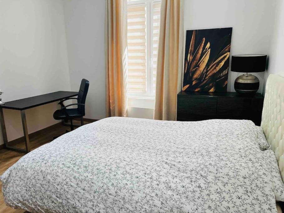 Cosy T3 Centre Reims/Pkg Prive Apartment Luaran gambar